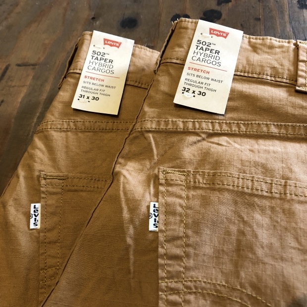 Levi\'s 502 TAPER HYBRID CARGOS_c0355834_15103903.jpg