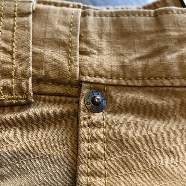 Levi\'s 502 TAPER HYBRID CARGOS_c0355834_15104982.jpg