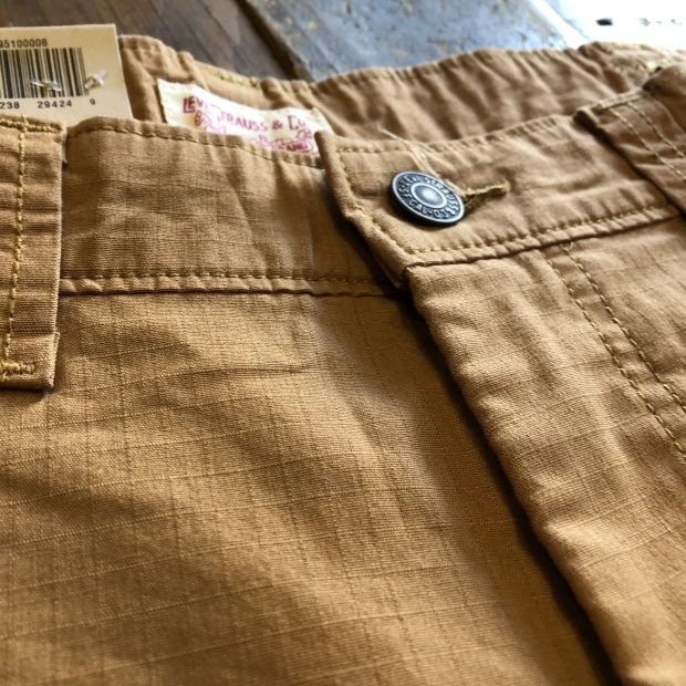 Levi\'s 502 TAPER HYBRID CARGOS_c0355834_15105480.jpg