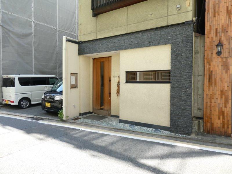 レーヌ デ プレ （Reine des pres）_d0106134_21541138.jpg