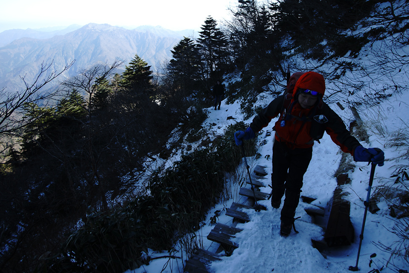 初詣登山-1　石鎚山_f0016656_00503751.jpg