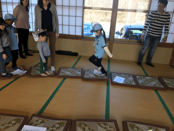 【ビーバー隊】 1月隊集会 「ビーバー正月遊び!」_c0221521_13242911.gif