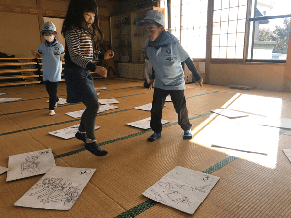【ビーバー隊】 1月隊集会 「ビーバー正月遊び!」_c0221521_16411679.gif