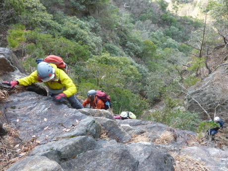 新春岩開き&山の新年会 『菊水ルンゼ登攀と菊水山登山』_c0218841_11573347.jpg