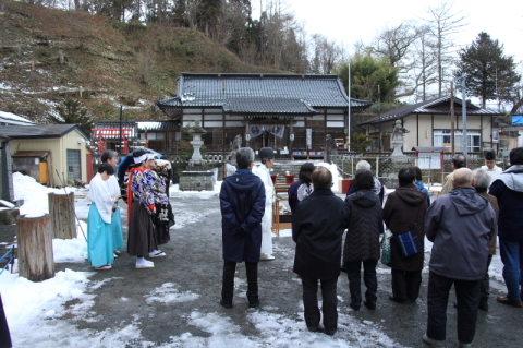 南部神社「墨付けどんと祭」_f0075075_16570930.jpg