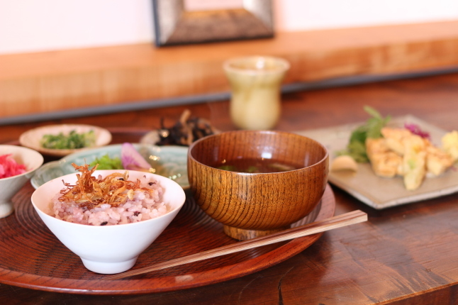 今年も通います「菜食ごはん そや」さん_f0354014_19423042.jpg