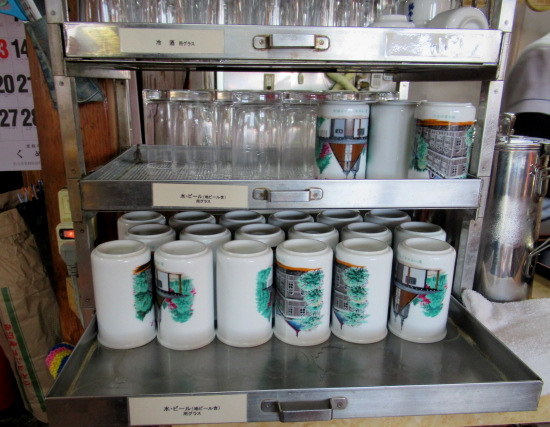 手打そば 本陣 * 昼飲みにピッタリな高原のお蕎麦屋さん♪_f0236260_16361743.jpg