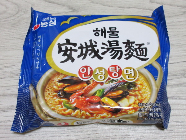 【農心】海鮮安城湯麺_c0152767_22060502.jpg