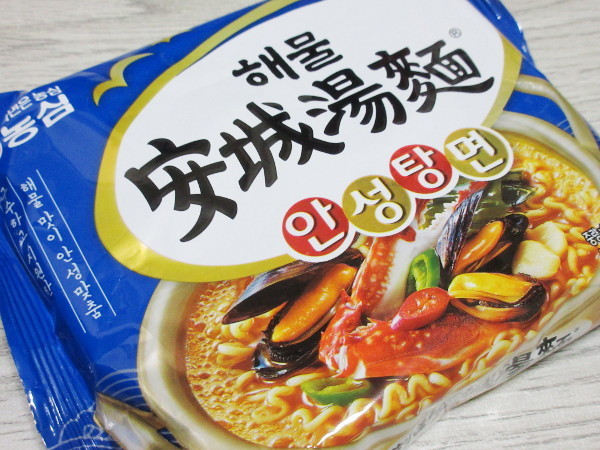 【農心】海鮮安城湯麺_c0152767_22065014.jpg
