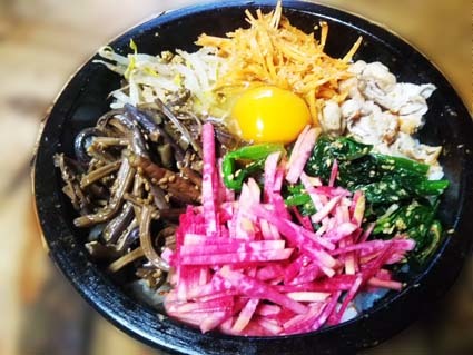 ぜんまいとワラビをいただきましたので 石焼ビビンバにしました 百笑通信 ブログ版 ぜんまいとワラビをいただきましたので 石焼ビビンバにしました 百笑通信 ブログ版