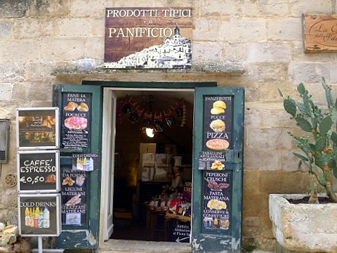 洞窟のパン屋 （Panificio）_d0006400_1144164.jpg