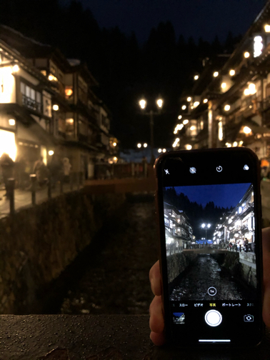 家族旅行で『銀山温泉』。ライトアップされた幻想的な大正ロマンの街並み_f0023333_21594884.jpg