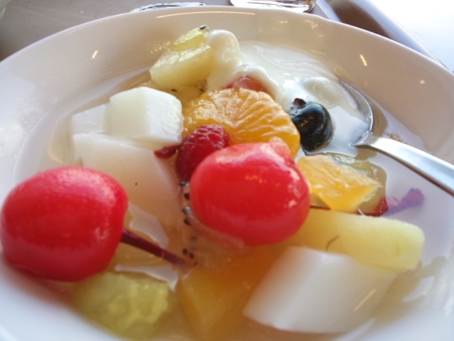 【初めて行ったアパホテル】名物おばはんカレー_b0009849_13293530.jpg