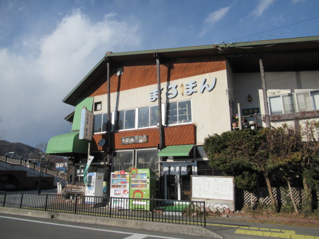 手打そば 本陣 * 昼飲みにピッタリな高原のお蕎麦屋さん♪_f0236260_00542683.jpg