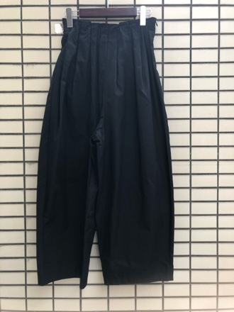 yuni◇マスターシードギャバコクーンパンツ◇_d0127394_16013391.jpg