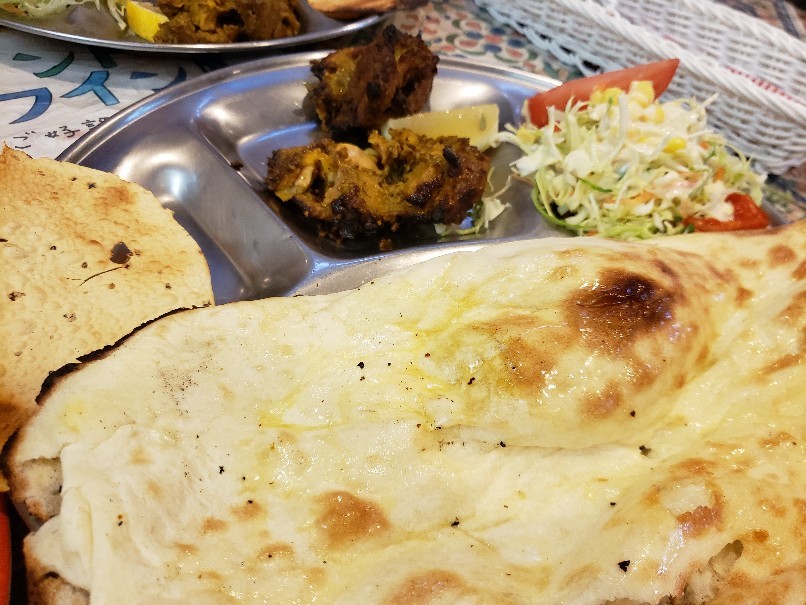 カレーが選べるルーパリランチ960円(広島市中区東白島)_a0105740_22083575.jpg