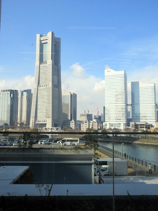 【アパ ホテル&リゾート 横浜ベイタワー】ランチビュッフェ1800円ぽっきり【ラ・ベランダ】_b0009849_17052056.jpg