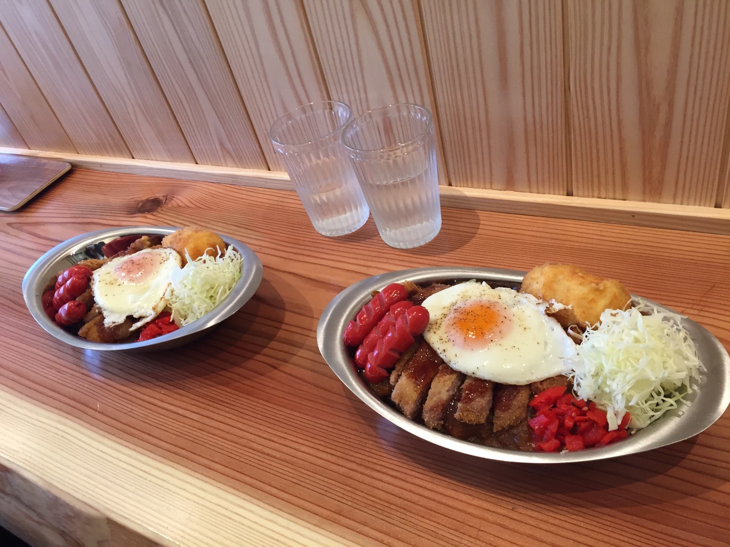 PARAKEET 限定カレー (金沢カレー風 ポークカツカレー)_e0115904_12482879.jpg