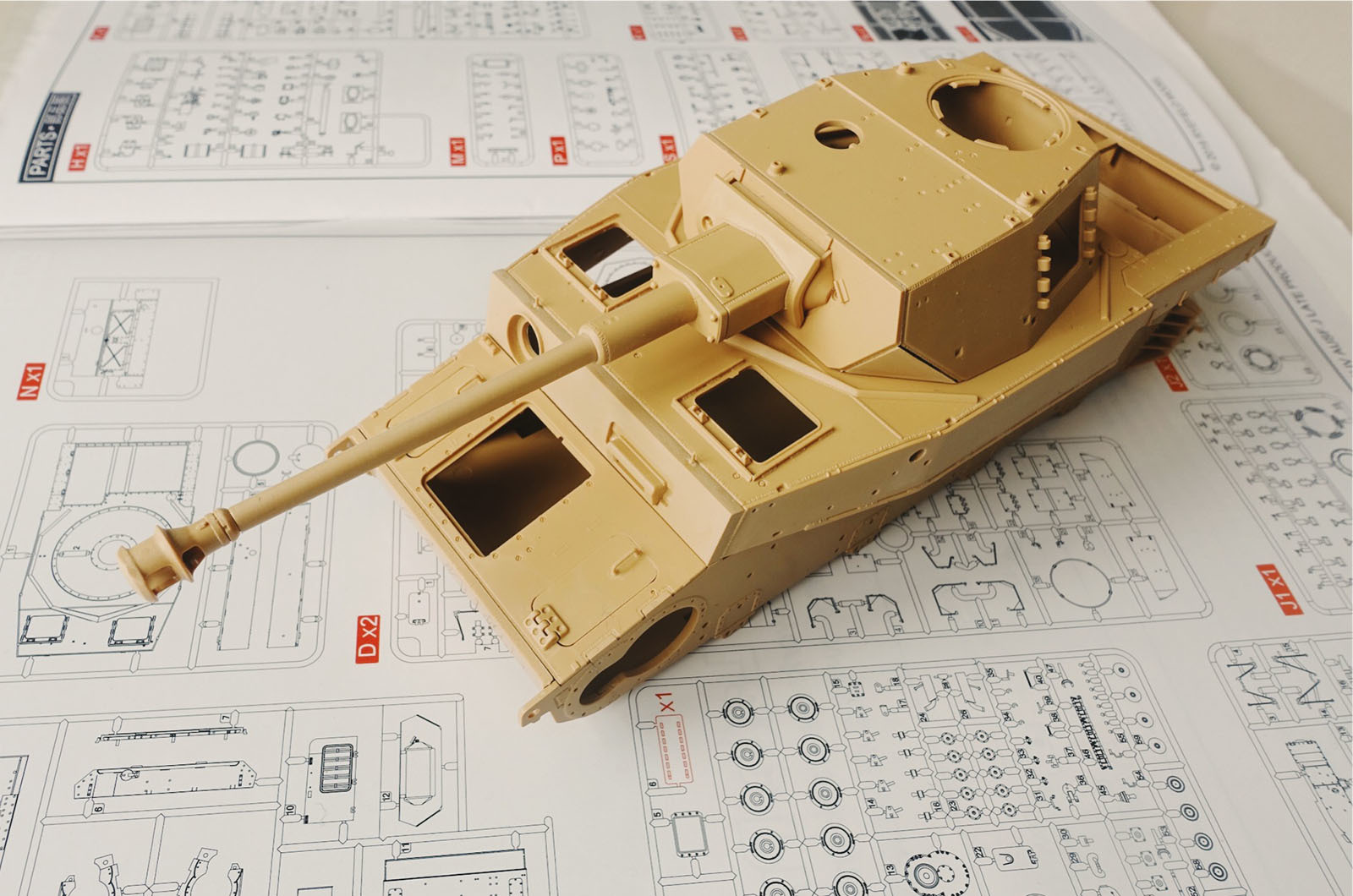 ライ麦畑のⅣ号戦車 : ミカンセーキ