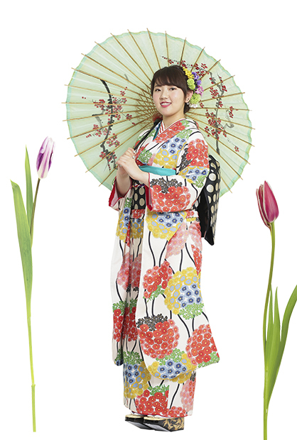 ⑥成人式のお客様 花尽くし可憐着姿_b0098077_15522527.jpg
