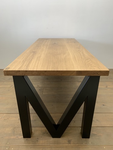 MH DINING TABLE_c0146581_14363496.jpg