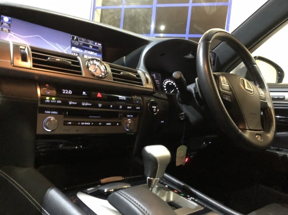 1月17日(金)TOMMYBASEブログ☆2020札幌モーターショー!!LEXUS専門店♪カスタムセダン♪自社ローン☆_b0127002_14351976.jpg