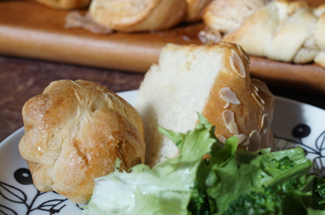 天然酵母パン教室 〜ブリオッシュとくるくるシナモンロール〜_d0348118_14524078.jpeg