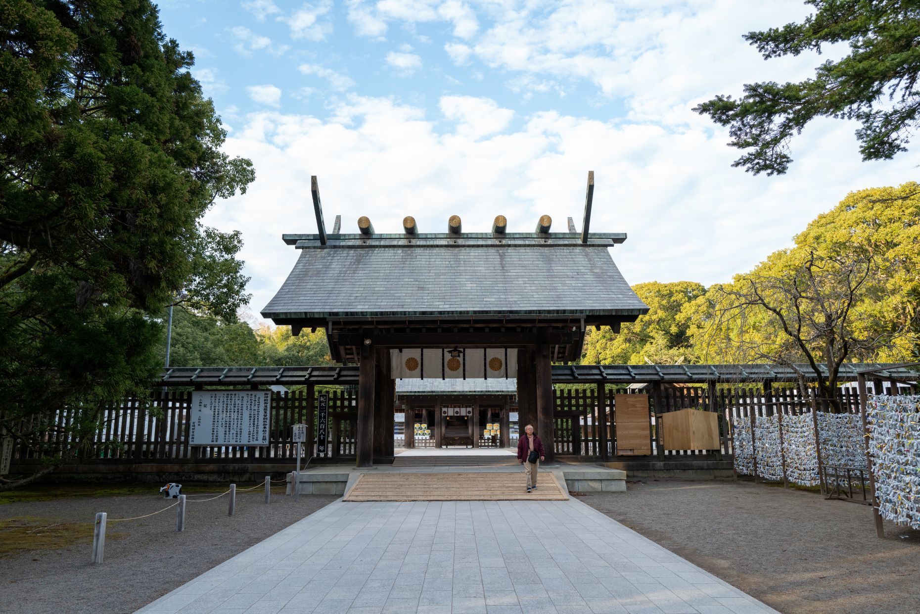 神宮 - 日本の神社文化 登録有形文化財】 宮崎神宮 （宮崎県 宮崎市） 行き方、見学の