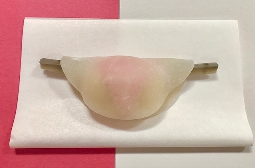 NYのお客様から初釜便り・お手製の花びら餅。_f0181251_13144055.jpeg
