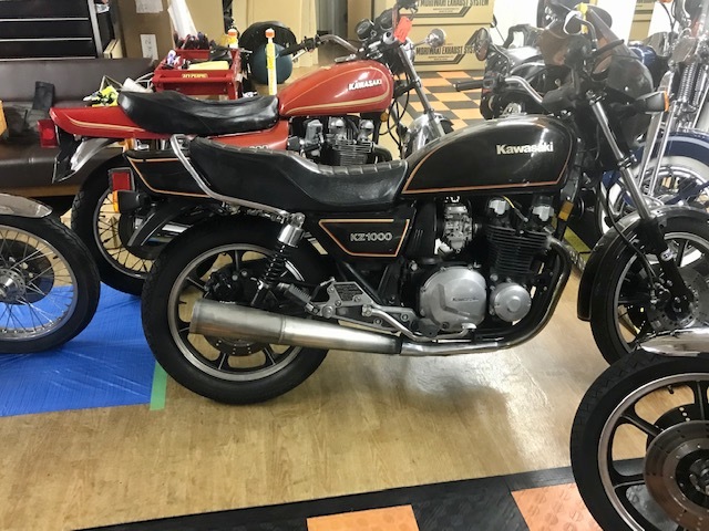 中古車両のご紹介（その２：KAWASAKI KZ1000J 丸タンク）_d0246961_16083093.jpg