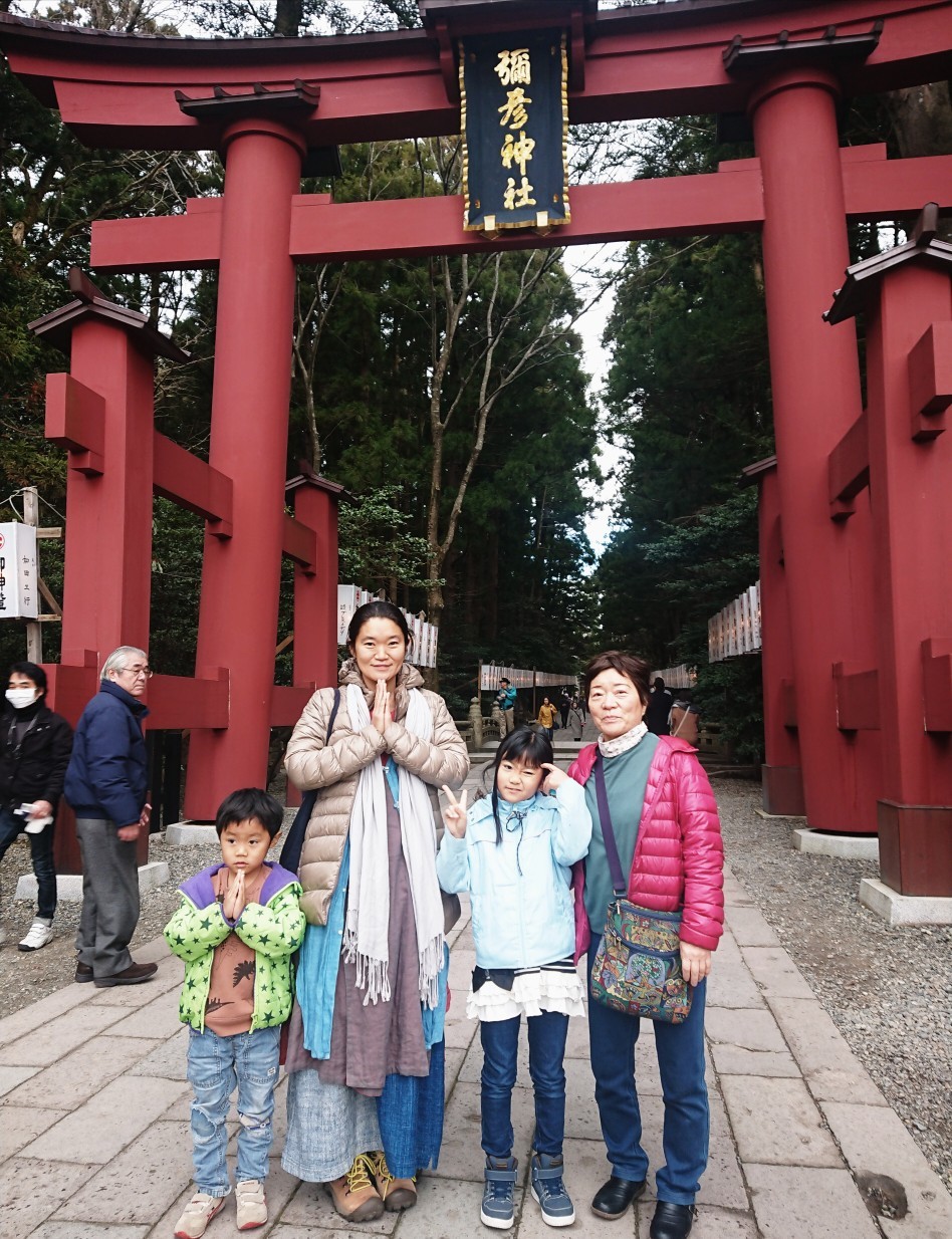 海老原よしえprayer Day_e0220493_11102242.jpg