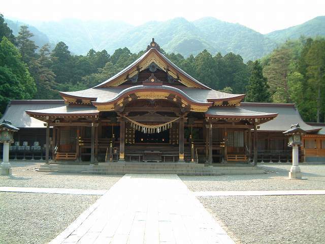 「彌彦神社」 は県内屈指のパワースポット_f0270296_14211307.jpg