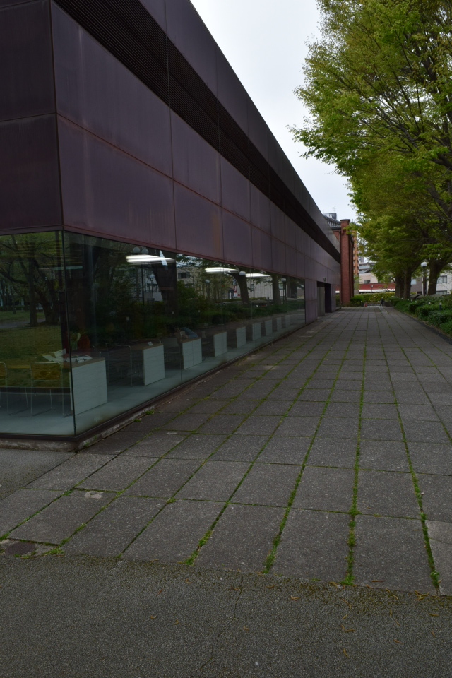 図書館 金沢 市立