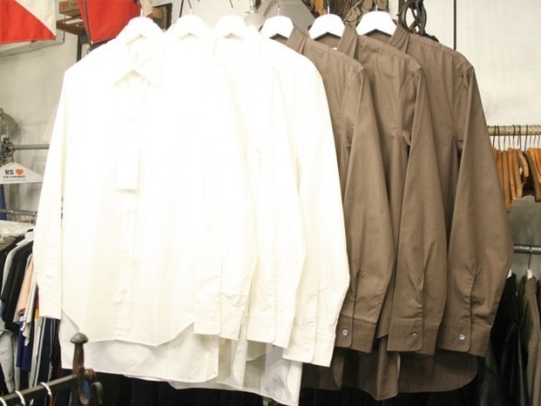 その男本厄、大厄につき　入荷マルタンマルジェラ、カルヴェンの新品、シャツ、パンツ、靴、バッグ_f0180307_03034474.jpg