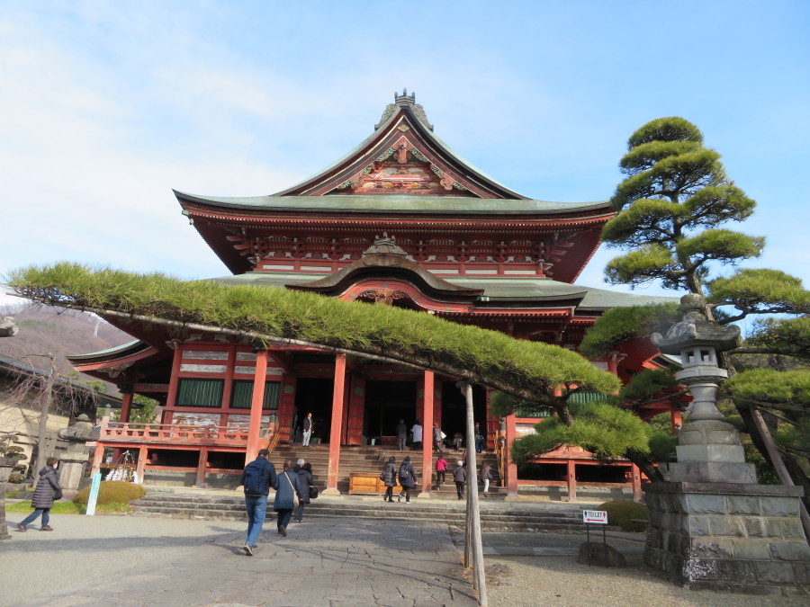 日帰り初詣のバスの旅（山梨・善光寺）_f0329849_16480357.jpg