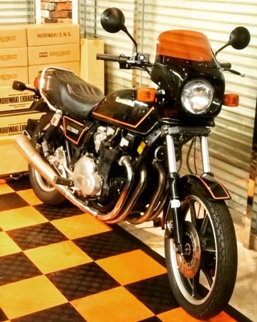 中古車両のご紹介(その2:KAWASAKI KZ1000J 丸タンク) : The 中古車両のご紹介(その2:KAWASAKI KZ1000J 丸タンク) : The