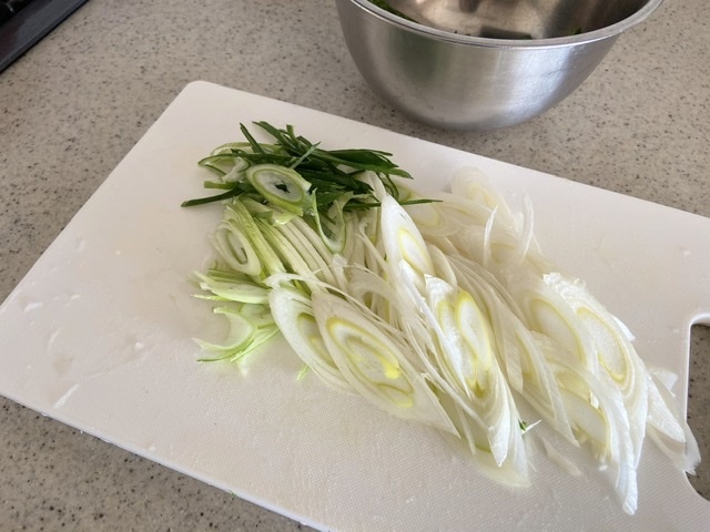 白ネギcooking【白ネギとベーコンの洋風ナムル・レシピ付】_d0327373_15163249.jpeg