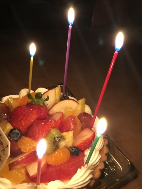 にぎやかな夜_a0394574_23292771.jpeg