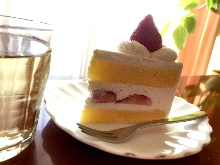 ショートケーキ♪ @ヴェールの丘(八王子CELEO)_c0212604_20574575.jpg