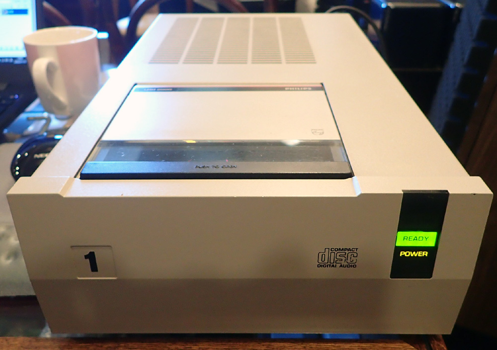 フイリップスLHH2000入荷。_b0262449_11050892.jpg
