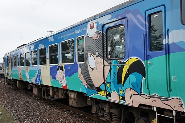 ゲゲゲの鬼太郎列車_e0177271_09364537.jpg