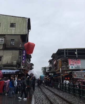 台北への旅ーその①_a0131787_16050529.jpeg