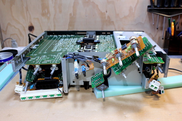 ONKYO Integra A-819RX 修理 その4 : 岡山ジャンク倶楽部 ONKYO Integra A-819RX 修理 その4 : 岡山ジャンク倶楽部