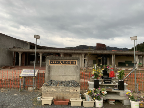 大川小学校を訪問しました。_a0112393_15292151.jpg