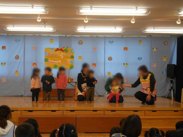 お誕生日会_e0148419_16265622.jpg
