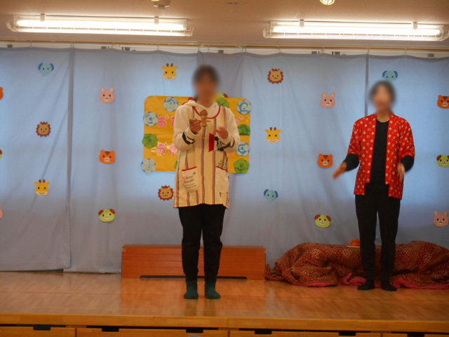 お誕生日会_e0148419_16352090.jpg