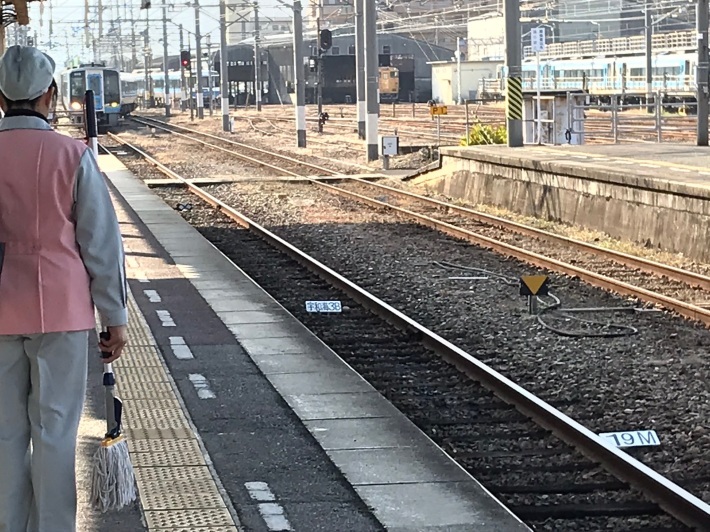 【由々しき事態!】なんちゃって_b0009849_15574262.jpeg