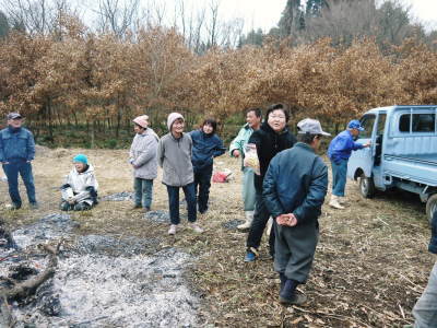 「御願立て」と「どんどや」　熊本県菊池市伊牟田の年行事（2020）_a0254656_17524238.jpg