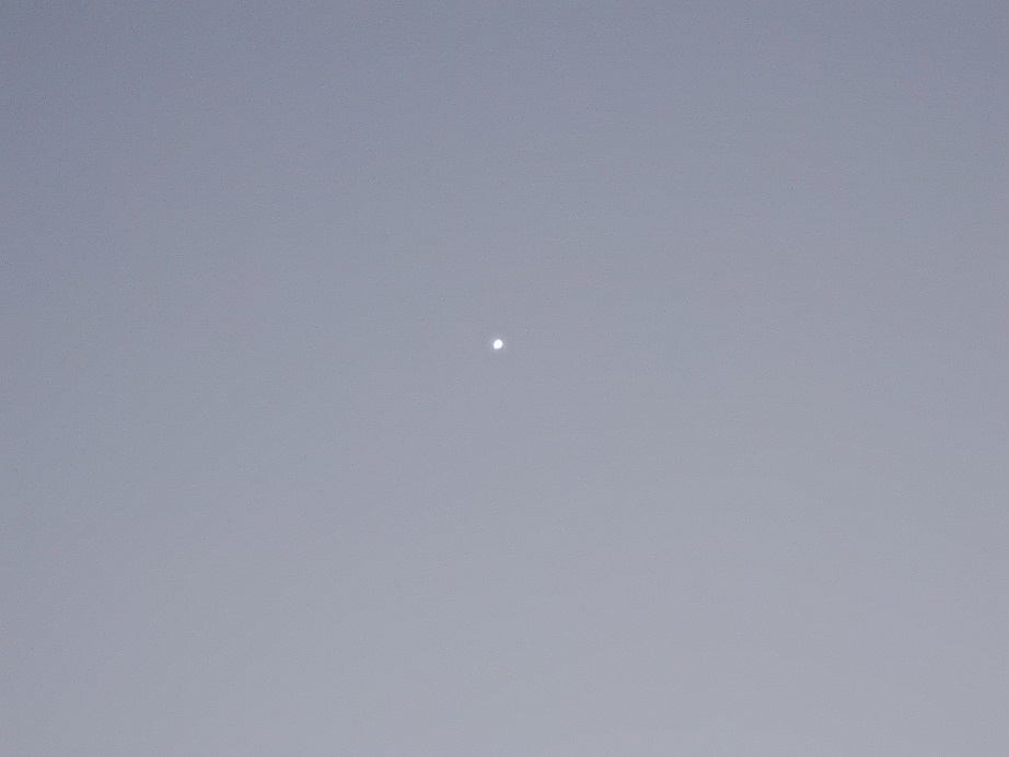 一番星は宵の明星_e0175370_21380747.jpg