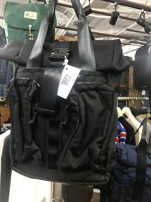 DEFY BAGS VerBackle RollTop「Mac Book Pro」_d0152280_04541791.jpeg